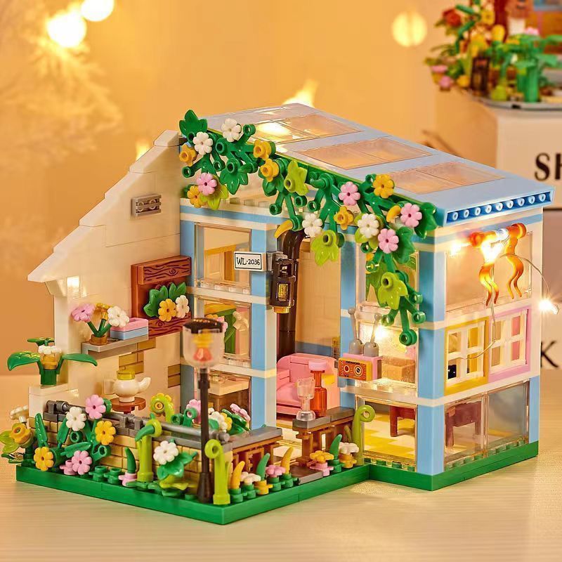 Sunny Greenhouse from the Cosy Cafe and Studio Room building blocks collection
