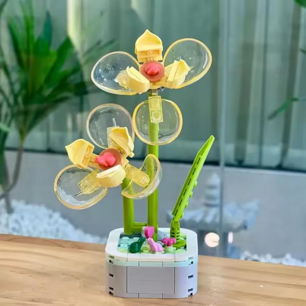 Crystal Yellow Orchid Flower DIY Building Blocks – 134 Pieces